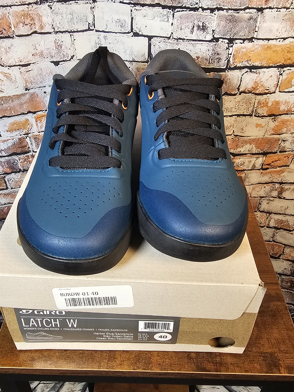 Giro Latch W Women's Flat Pedal Mountain Bike Shoes NIB Harbor Blue US W Sz 8.5